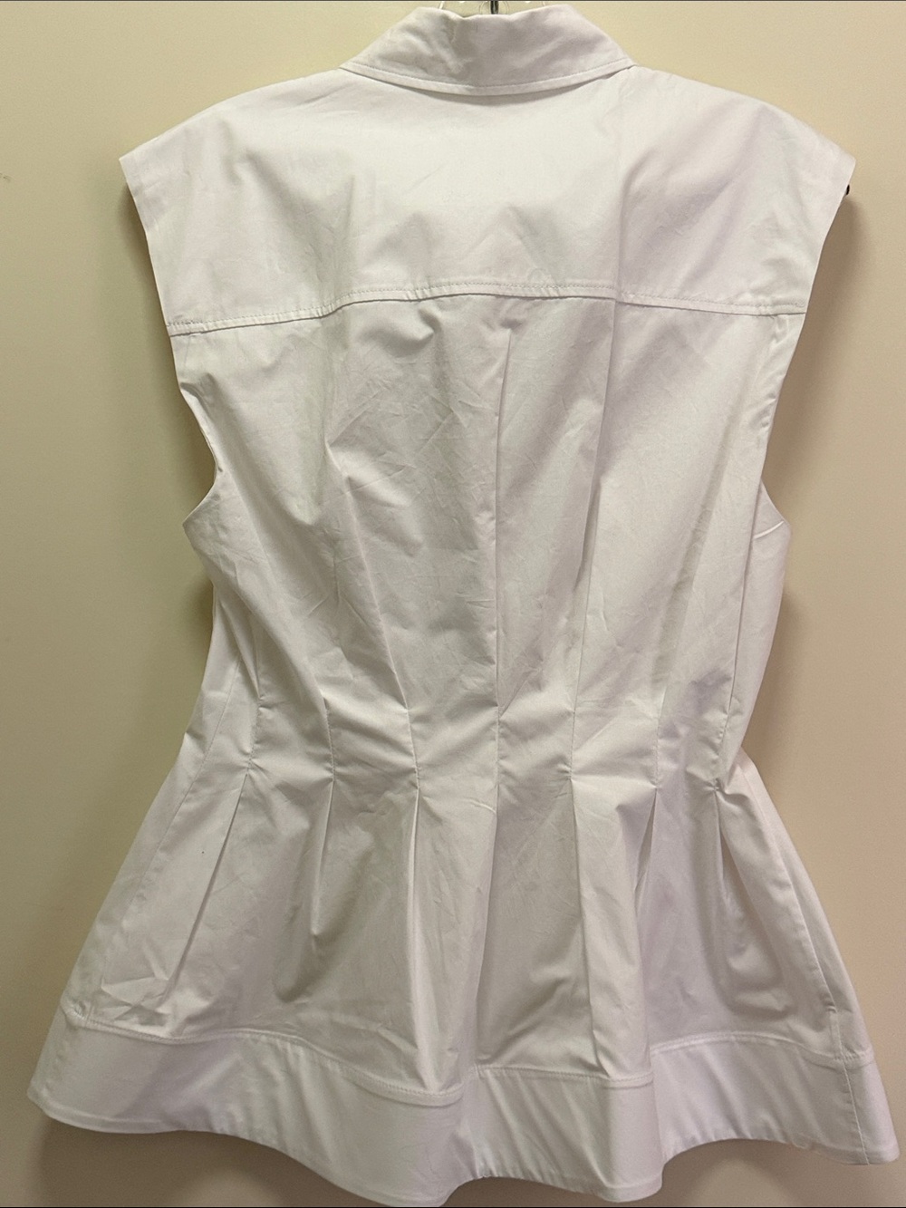 NWT Zara White Sleeveless Peplum Button-Front Top size M - Picture 3 of 5